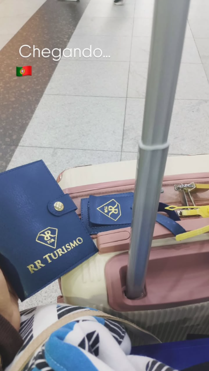Cliente embarcando com a R&R Turismo